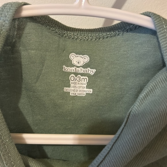 ✨NWT✨ Koala baby onesie, size 0-3months - Picture 2 of 4